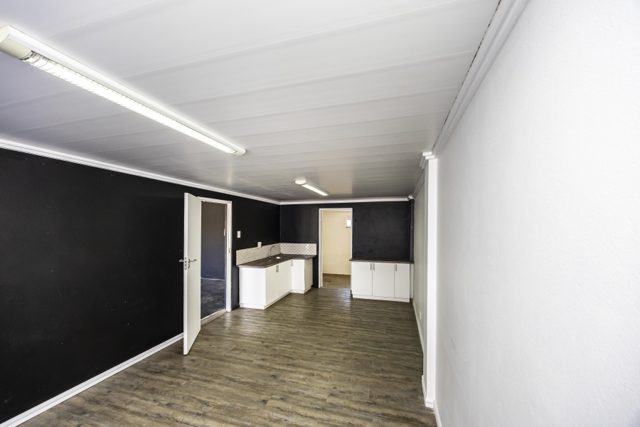 4 Bedroom Property for Sale in Sunrise On Sea Eastern Cape
